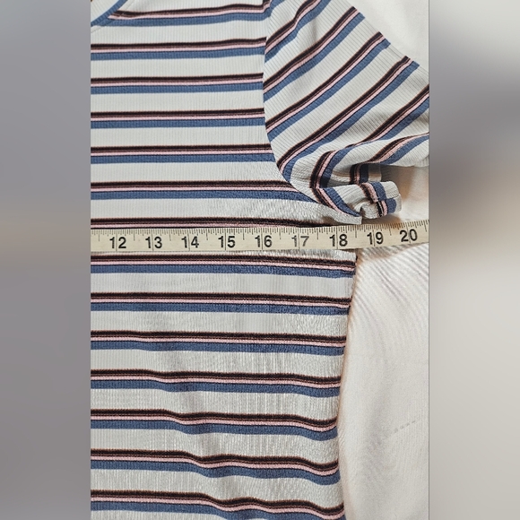 Over Kleshas Womens Off White Multicolored Striped Short Sleeve Top Size Large - Picture 5 of 9